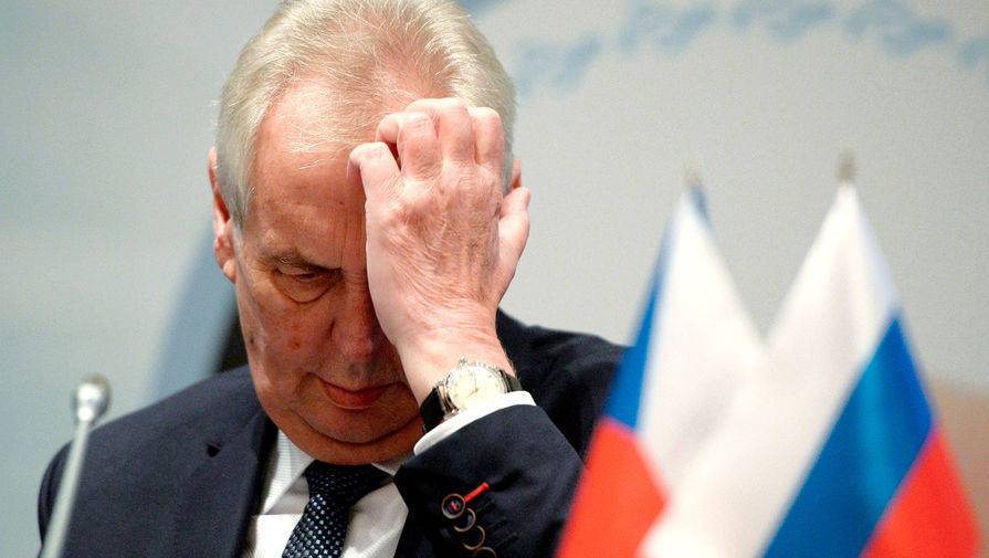 Земан назвал «глупостью» включение Чехии с список недружественных стран в РФ