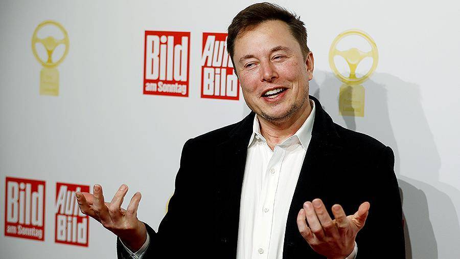 Илон Маск не исключил продажу биткоин-активов Tesla