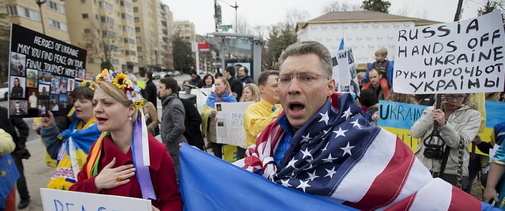 Американская дипломатия требует от Киева усилить борьбу с...