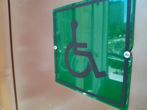 Петербургских предпринимателей уличили в отсутствии квот для людей с инвалидностью