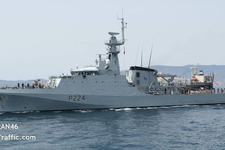 Патрульный корабль королевского флота Великобритании зашел в Черное море