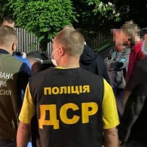 В Луганской области задержали на взятке военкома. Фото