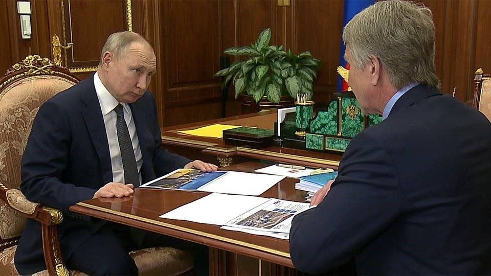 Владимир Путин обсудил с главой НОВАТЭК Леонидом Михельсоном работу компании и планы на будущее