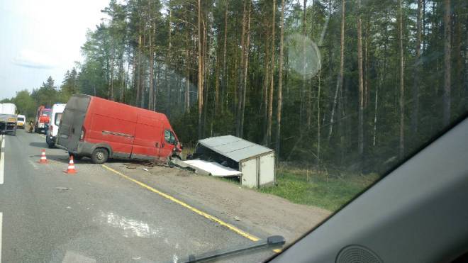 Умер водитель, пострадавший в ДТП на трассе «Кола» в Ленобласти