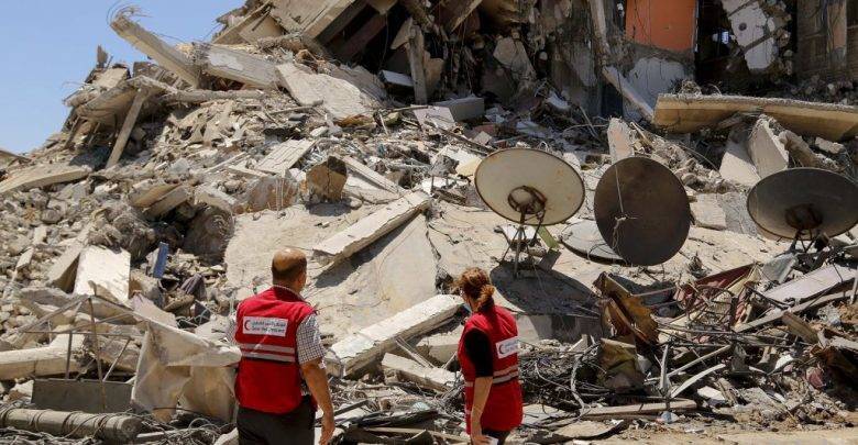 Здание Красного полумесяца в секторе Газа подверглось израильской бомбардировке, есть жертвы