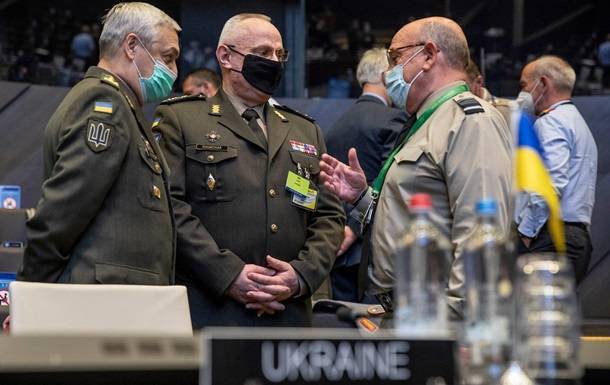 Главы Генштабов США и Украины обсудили вопросы безопасности
