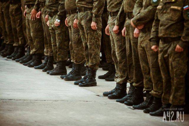 В Кузбассе военные получили новые бронеавтомобили «Линза» для перевозки раненых