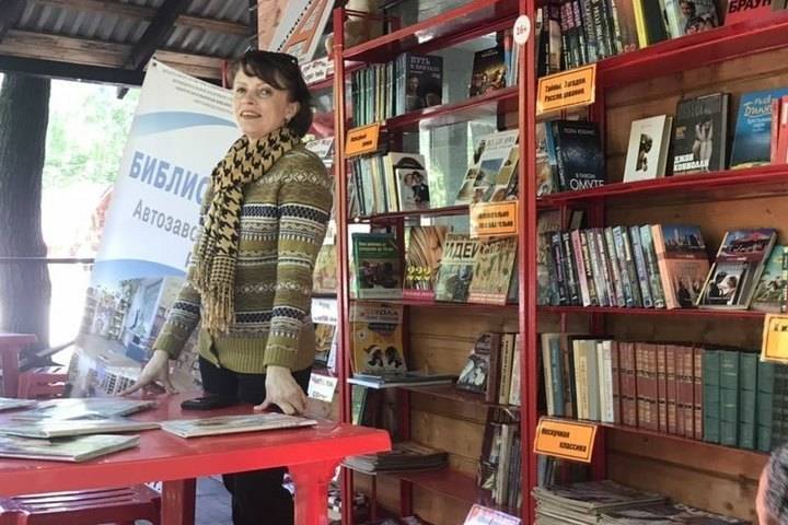 В Автозаводском парке заработает библиотека под открытым небом