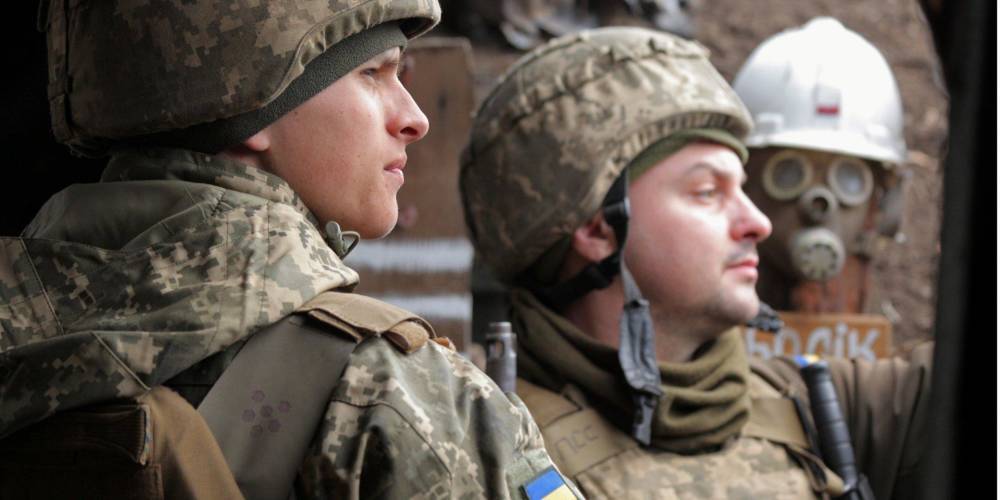 Сутки на Донбассе: российские оккупанты 12 раз открывали огонь, ранен украинский военный