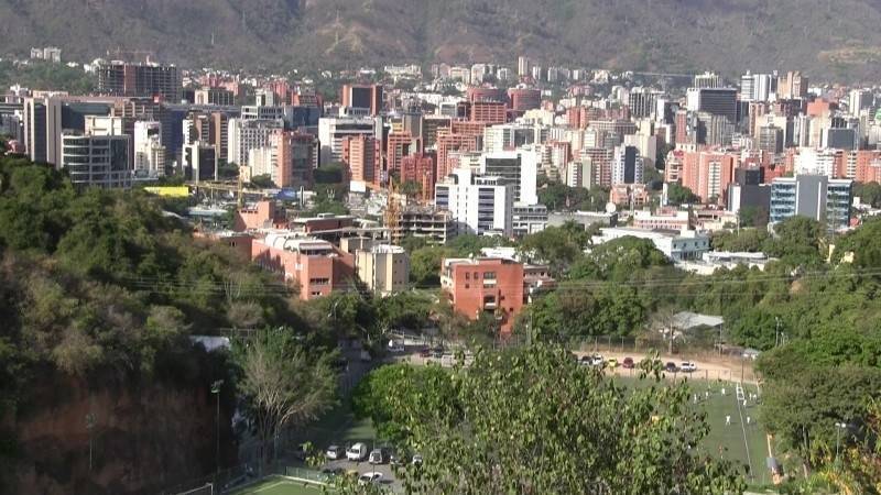 Размер средней зарплаты вырос в Венесуэле