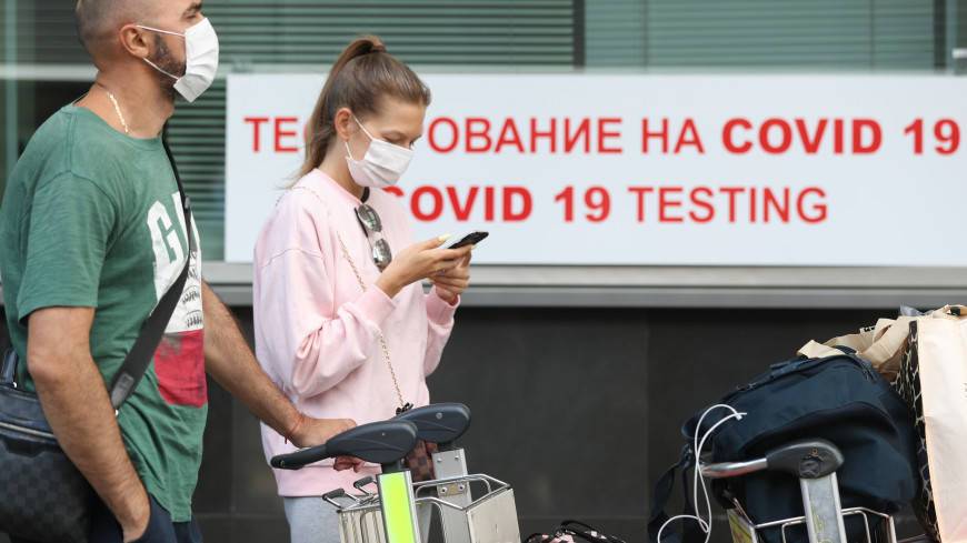Голикова: Привитые от COVID-19 россияне должны делать ПЦР-тест по возвращении из-за границы