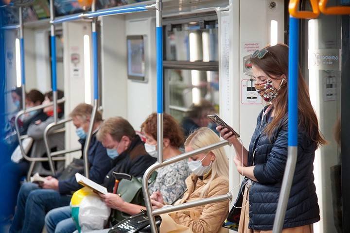 Проверки наличия масок и перчаток усилили в столичном транспорте