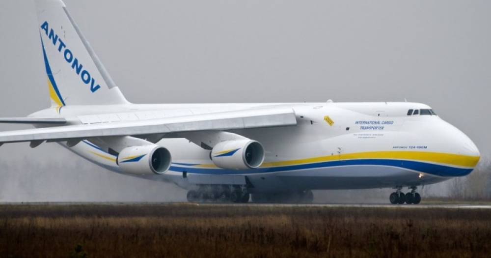 Несмотря на санкции ЕС: украинский самолет АН-124 перевозил истребители из Беларуси в Сербию