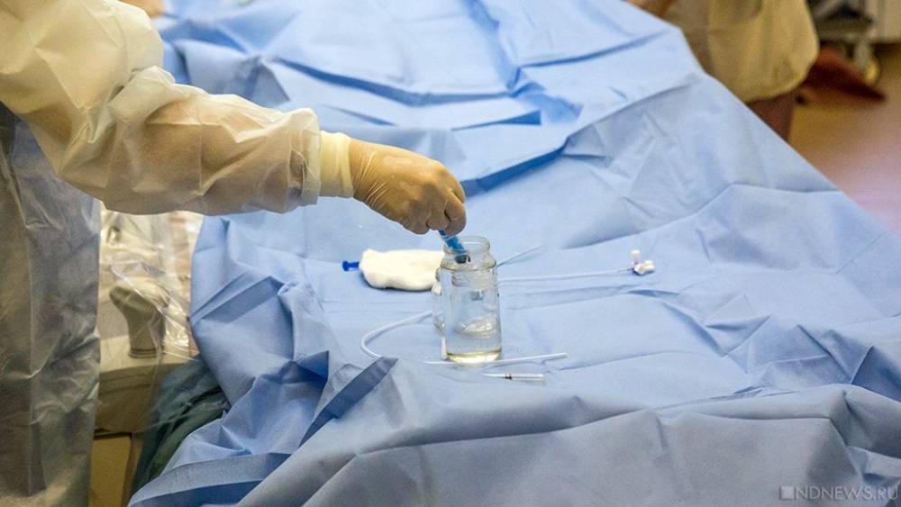 У двухлетнего ребенка остановилось сердце во время операции по обрезанию