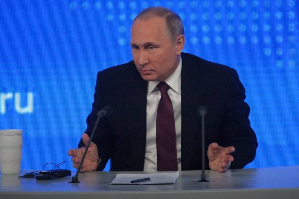 Путин поддержал предложение присвоить звание «Город трудовой доблести» 11 городам