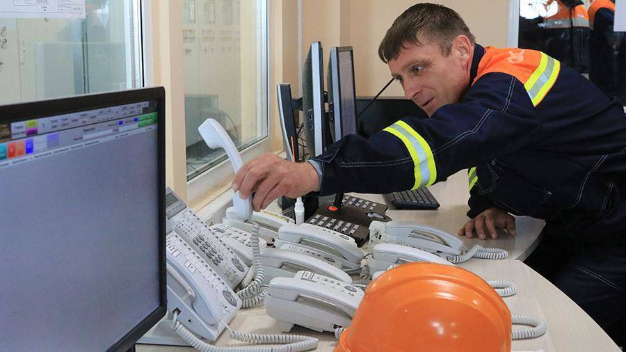 Одна из ниток энергомоста в Крым впервые получила повреждение