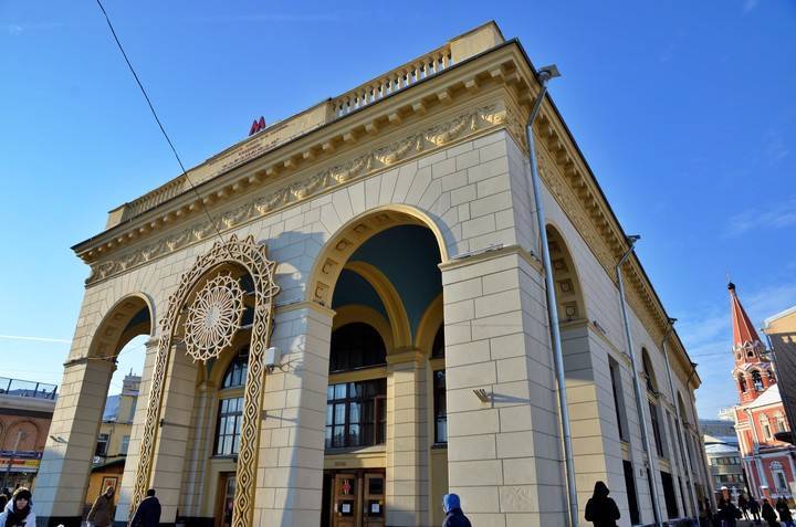 Здание у станции метро «Таганская» выставили на аукцион