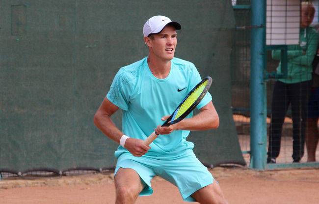 Сачко вышел в четвертьфинал турнира ITF в Чехии