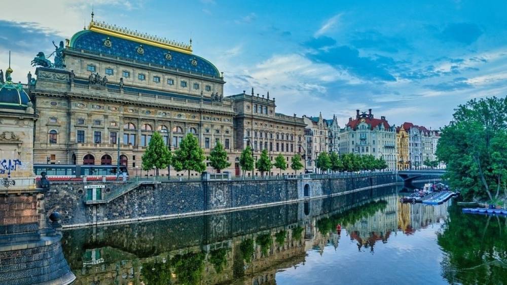 Чешский политик назвал позором внесение Праги в список недружественных стран