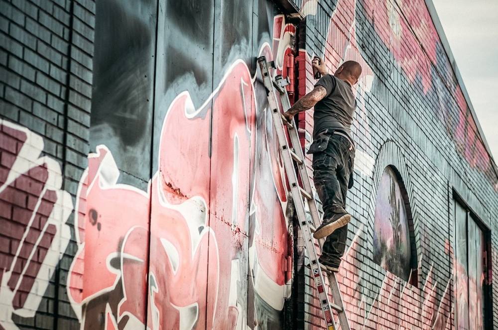 В Петербурге разрешили установить первую стену для граффити