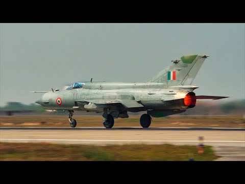 Истребитель МиГ-21 разбился в Индии, пилот погиб