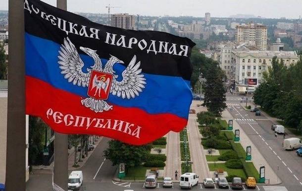 Украина ввела санкции против глав "ЛДНР" и Крыма