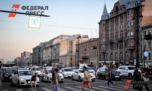 Карантинные меры в Петербурге продлили до середины лета