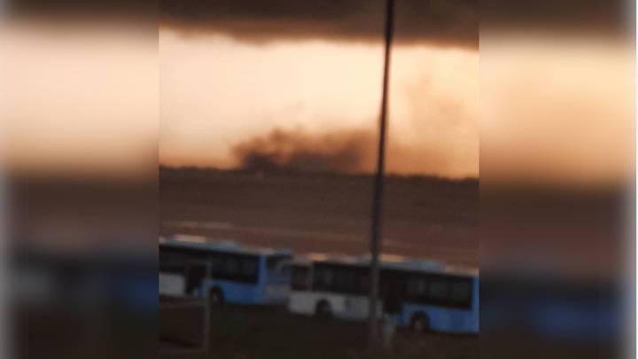 Военный самолет потерпел крушение у нигерийского аэропорта