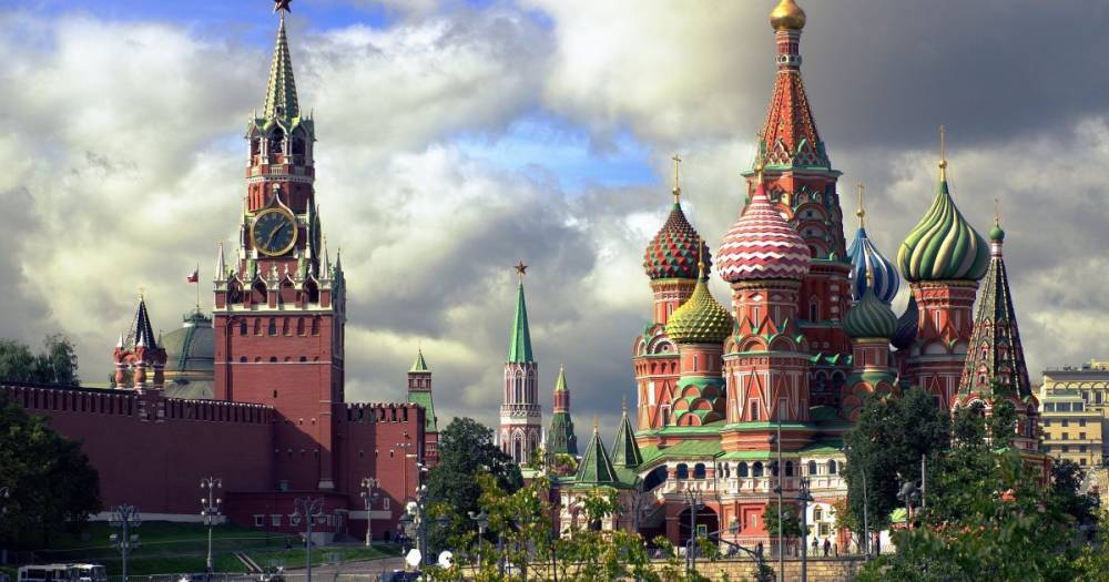 В Кремле ответили на санкции Украины в отношении российских телеканалов