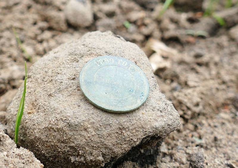 В Москве около реставрируемой пожарной части нашли монету, которой более 100 лет