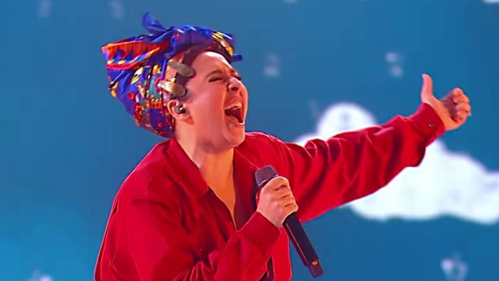 Манижа гордится исполнением песни на Евровидении на русском языке