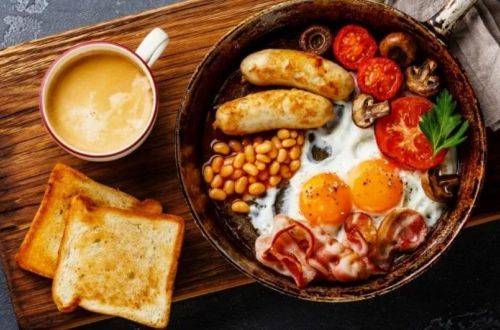 Какое время считается лучшим для завтрака – ответ диетолога