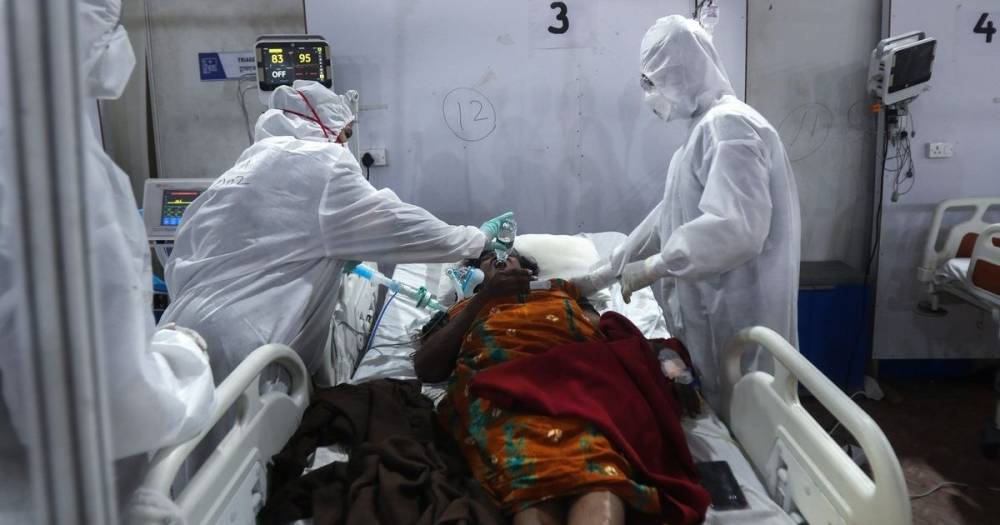 Вспышка "черного грибка" в Индии: уже заразились почти 9 тысяч человек