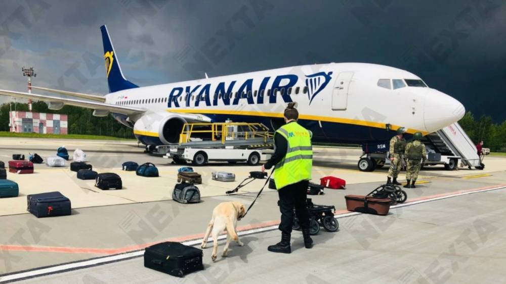 Лидеры ЕС отреагировали на вынужденную посадку самолёта Ryanair