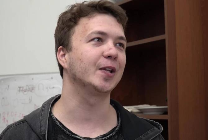 В сети появилось первое видео с задержанным Романом Протасевичем из минского СИЗО