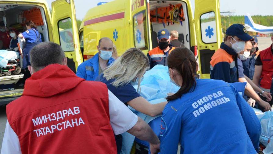 Шесть детей остаются в больнице после стрельбы в школе Казани