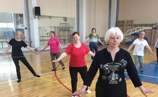 Пенсионеров Чехова пригласили принять участие в танцах