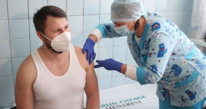 В Луганской области на линии разграничения будут размещены пункты вакцинации