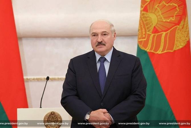 Лукашенко заявил, что недоброжелатели Беларуси перешли от организации бунтов к этапу удушения