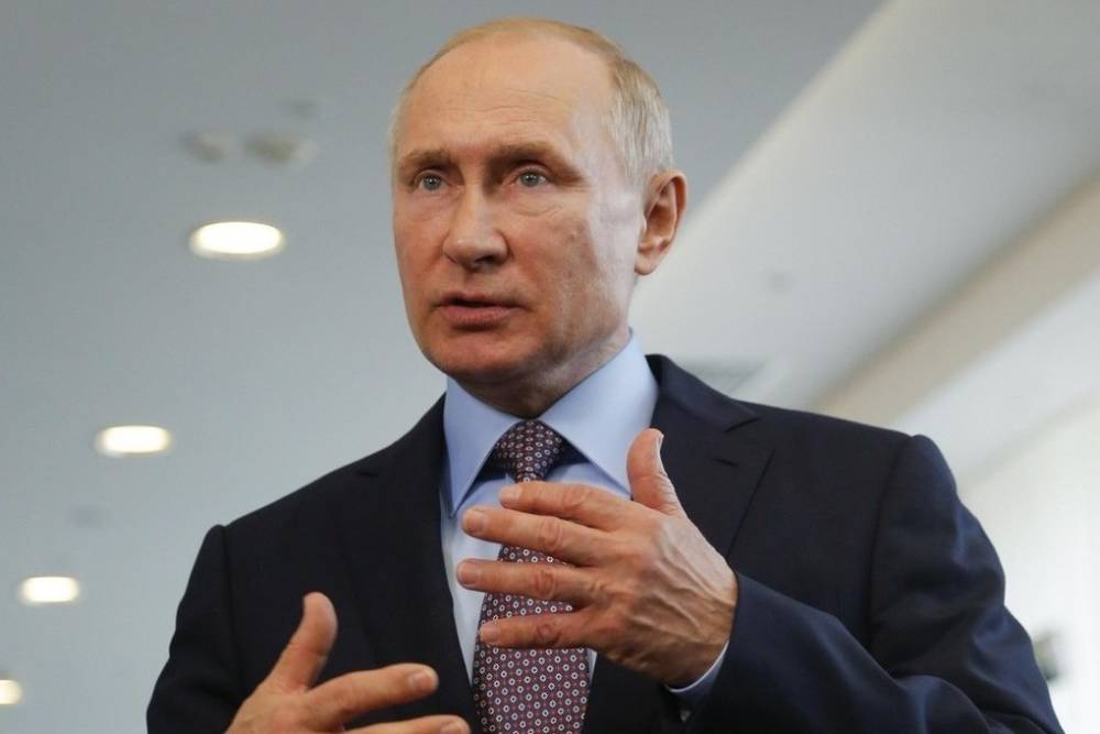 Американцы посоветовали Путину надеть бейджик перед встречей с Байденом