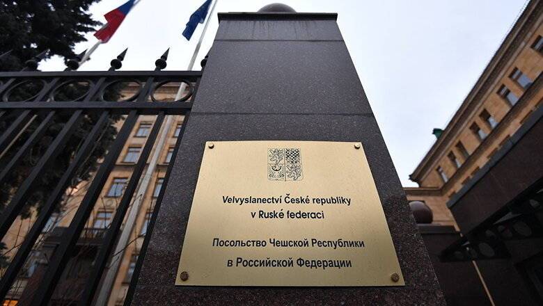 Посольство Чехии в Москве уволило 79 россиян
