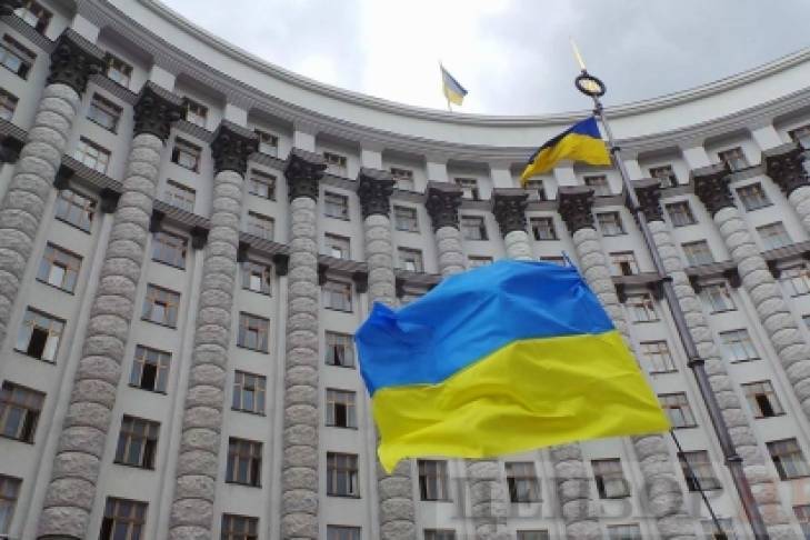Украина хочет наказать санкциями 11 российских актеров