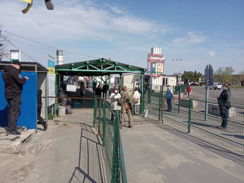 Пасечник изменил правила пересечения КПВВ «Станица Луганская»