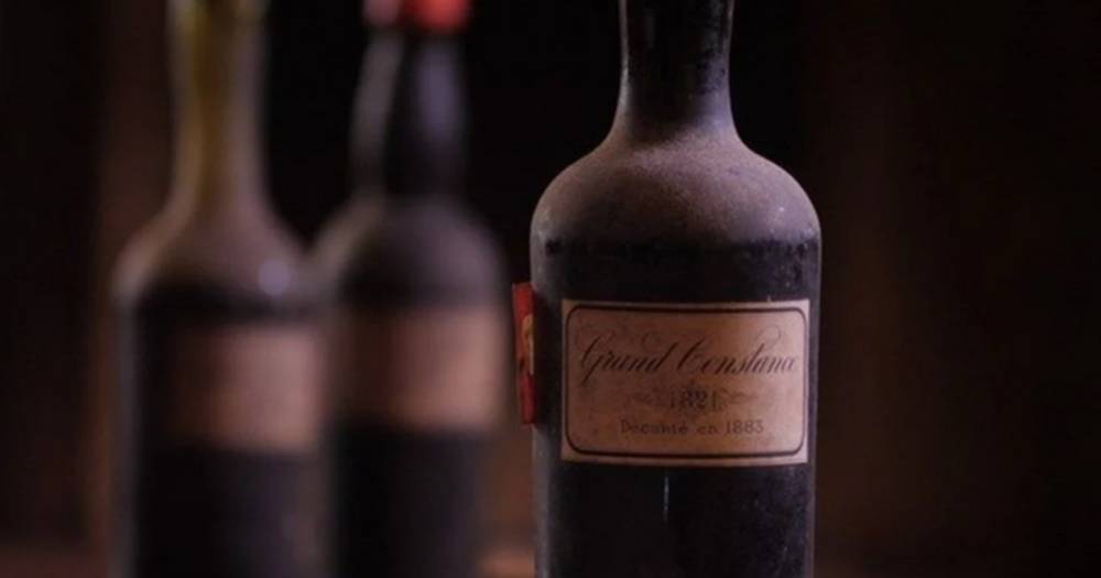 2,2 млн: на торгах продали одну из последних бутылок вина Наполеона