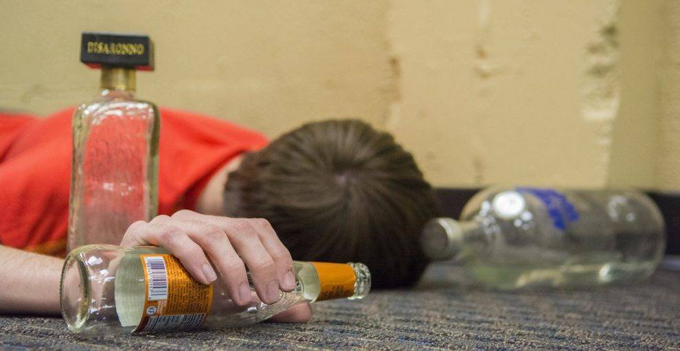 38 человек скончались от отравления алкоголем в Удмуртии с начала года