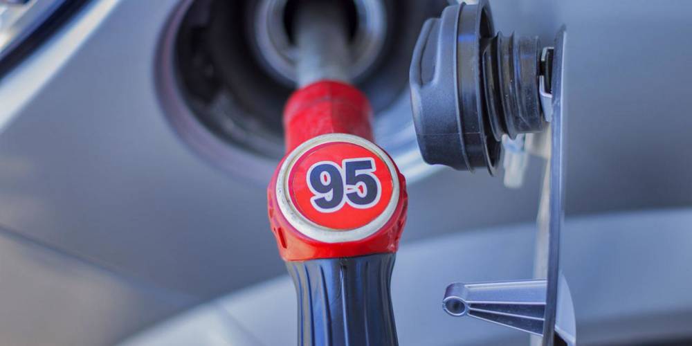 Белоруссия прекратила поставки бензина А-95 на Украину, где занимает 50% рынка