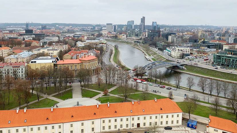 Литва высылает двух сотрудников посольства Белоруссии в Вильнюсе