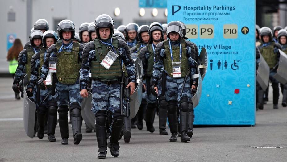 Росгвардия усилит контроль за безопасностью в Петербурге на Евро-2020