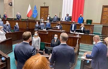 Сейм Польши принял резолюцию по Беларуси с призывом ввести экономические санкции