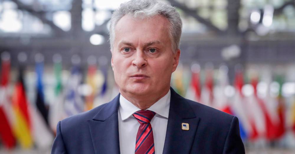 Президент Литвы посоветовал Западу продолжить давление на Россию